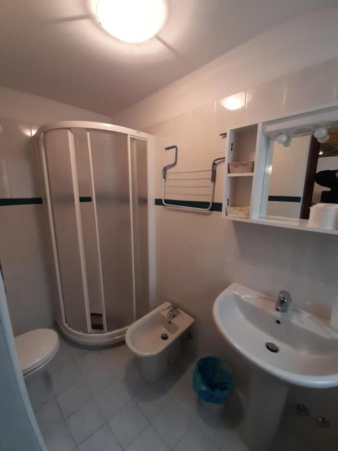 A Casa Di Sole Apartment Brovello-Carpugnino Екстериор снимка