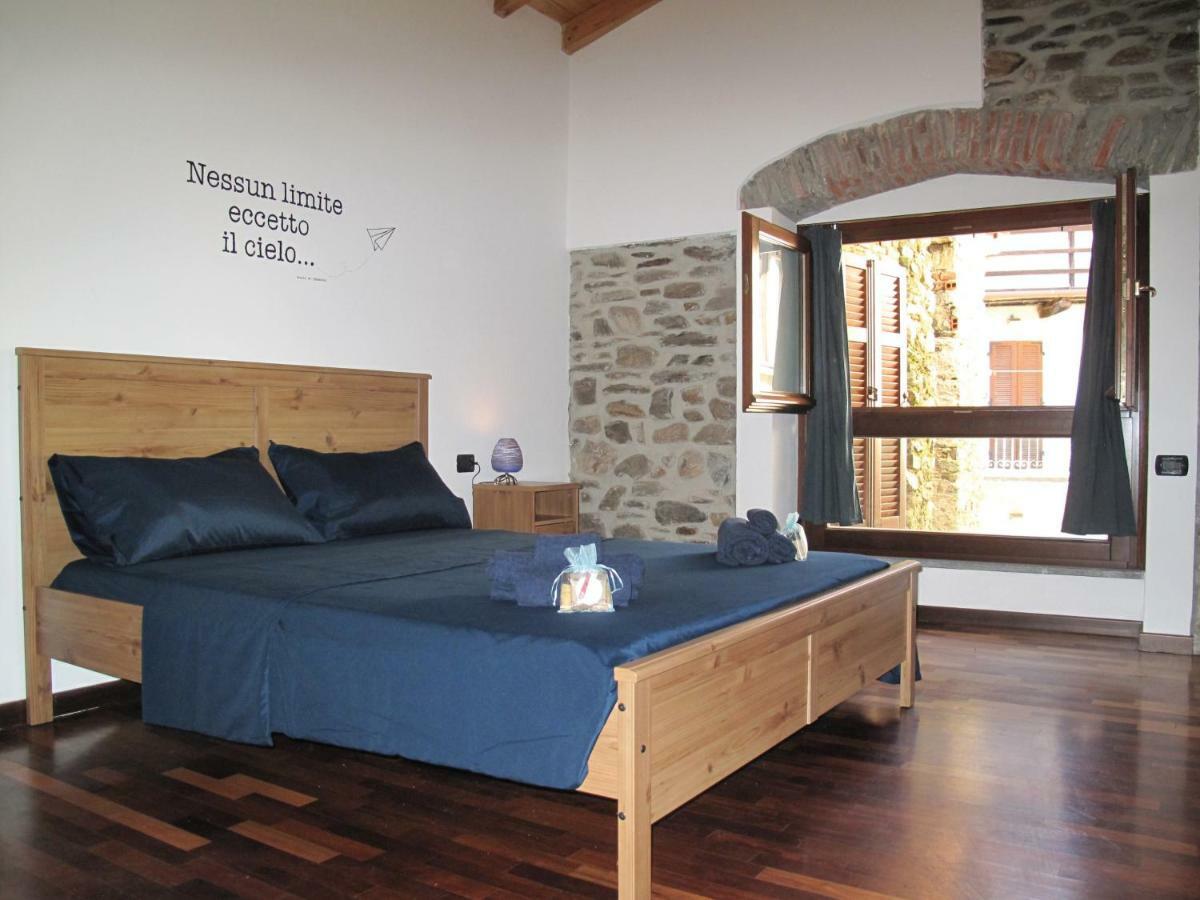 A Casa Di Sole Apartment Brovello-Carpugnino Екстериор снимка