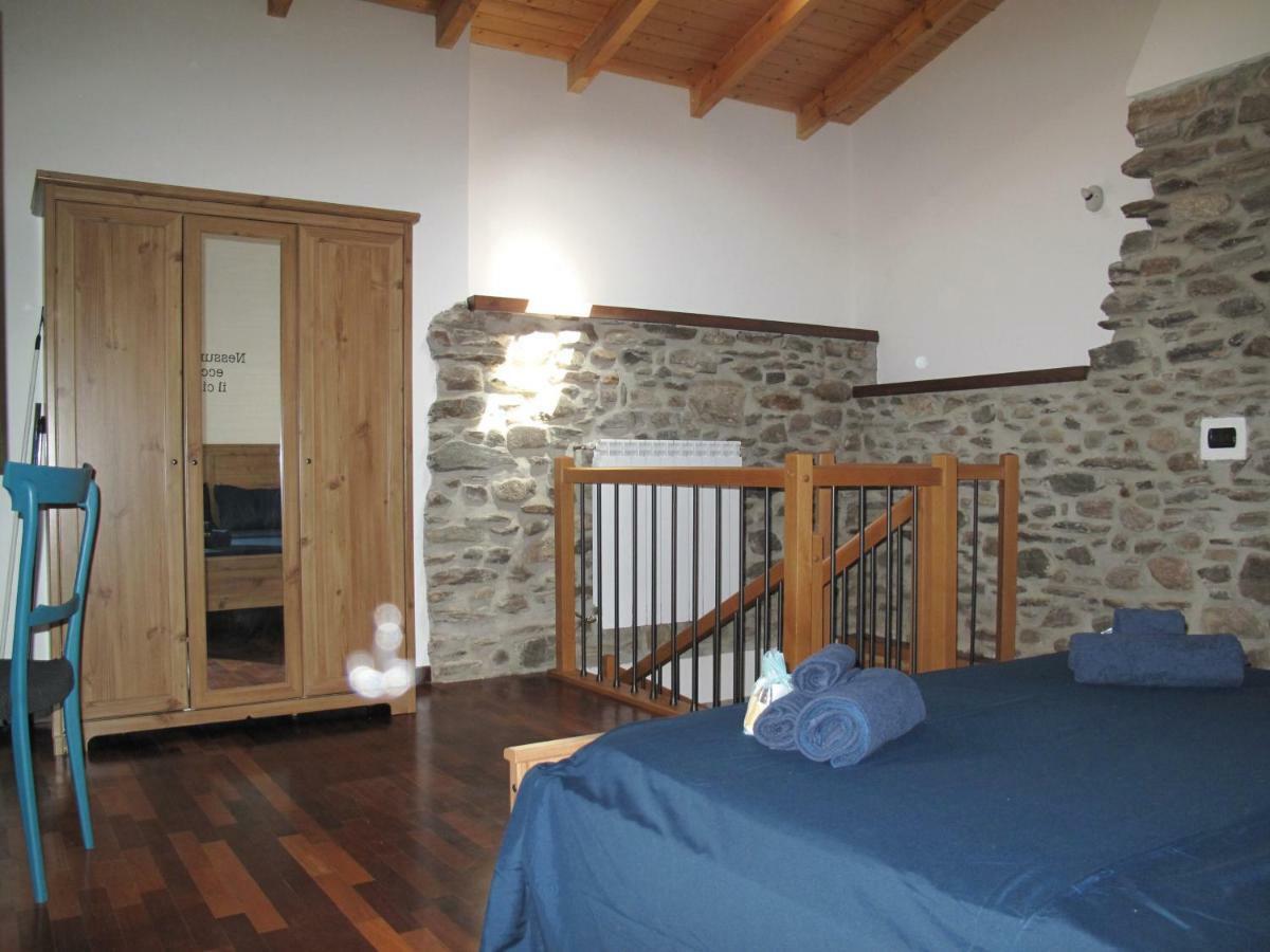 A Casa Di Sole Apartment Brovello-Carpugnino Екстериор снимка