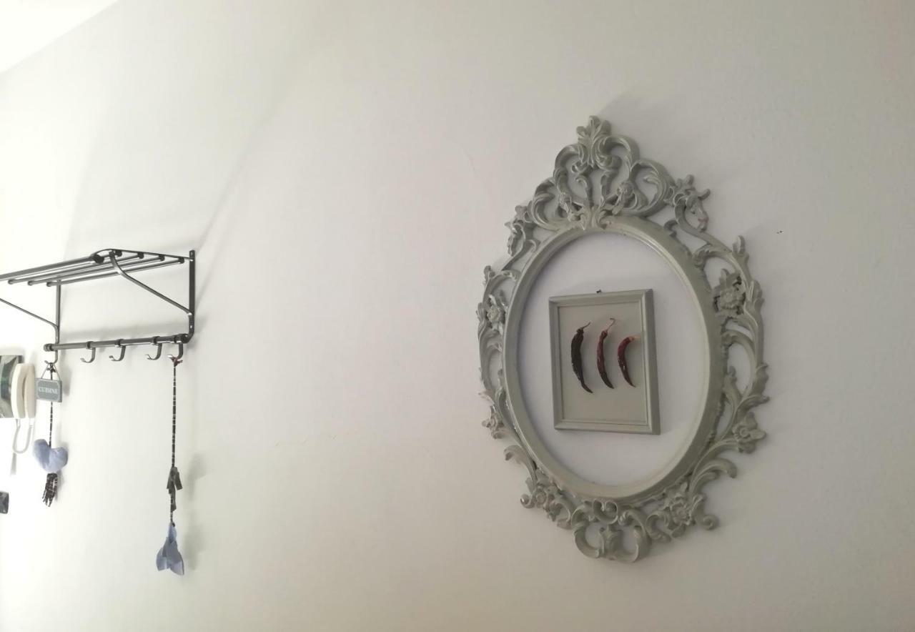 A Casa Di Sole Apartment Brovello-Carpugnino Екстериор снимка